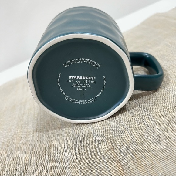 Starbucks Teal Green Iridescent Dimpled 14 Oz Ceramic Mug Year 2021 - Picture 5 of 5